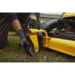 DEWALT 28 in. 224cc 3-in-1 Self-Propelled Gas Push Lawn Mowers. - Image 2