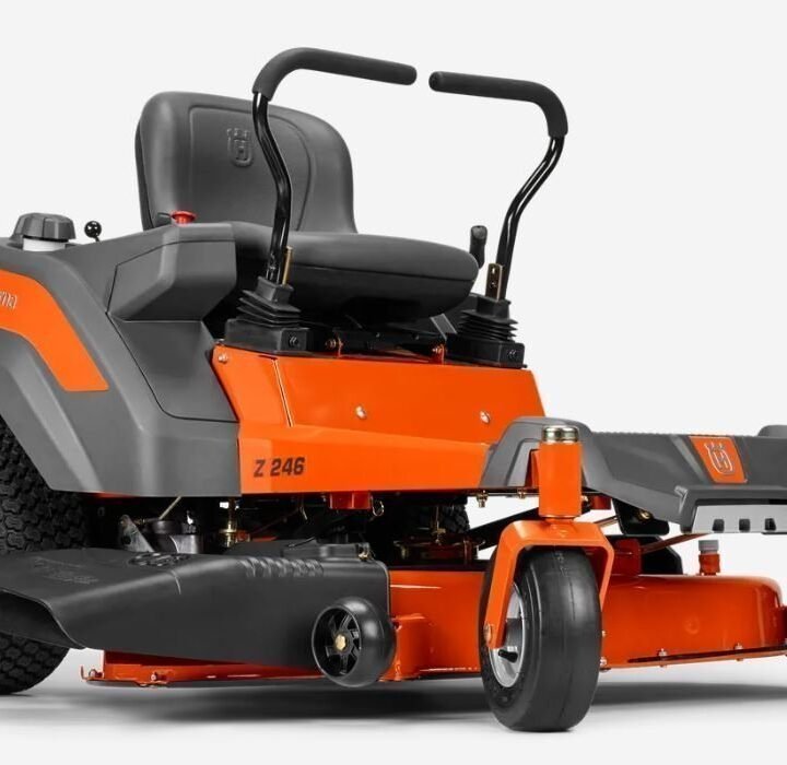 Husqvarna Z246 21.5HP 726cc Kawasaki Engine 46 in. Z-Turn Mower #970729702