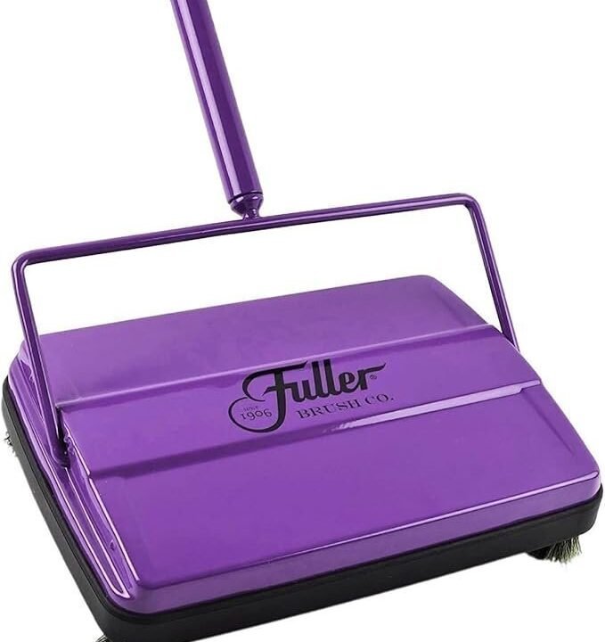 Fuller Brush 17032 Electrostatic Carpet & Floor Sweeper – 9″ Cleaning Path – Lightweight – Ideal for Crumby Messes – Works On Carpets & Hard Floor Surfaces – Purple